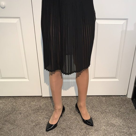 NWT American Apparel Black Chiffon Pleated Skirt S - Picture 3 of 8